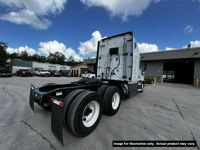 2020 Freightliner CA126