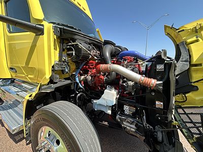 2023 Peterbilt 579