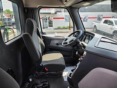 2021 Freightliner CA126