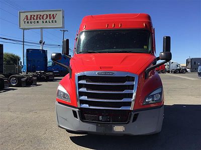 2020 Freightliner CA116