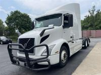 2020 Volvo VNR640