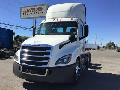 2021 Freightliner CA126