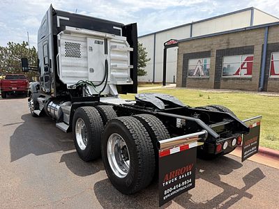 2022 Kenworth T680
