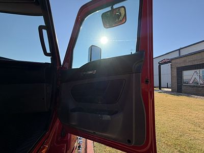 2022 International LT625