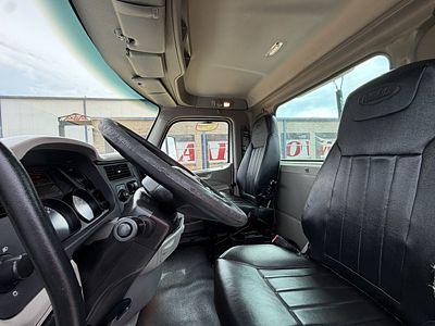2020 Peterbilt 579