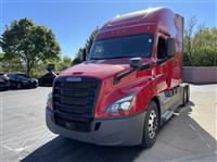 2020 Freightliner CASCADIA