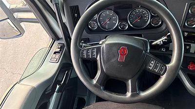 2020 Kenworth T880
