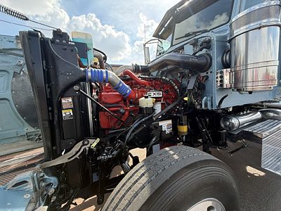 2019 Peterbilt 389