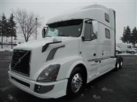 2017 Volvo VNL780