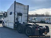 2021 Volvo VNL740