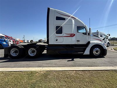 2023 Kenworth T680