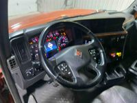 2022 International LT