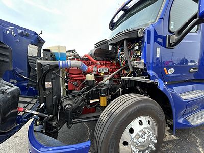 2022 Peterbilt 579