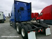 2022 Freightliner CA126