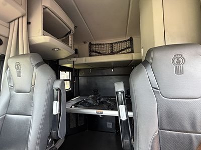 2022 Kenworth T680