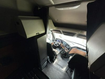 2022 Freightliner CASCADIA