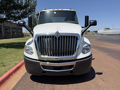 2022 International LT625