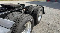 2022 Freightliner CA126