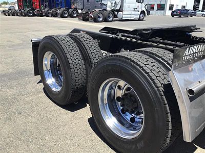2022 Kenworth T680