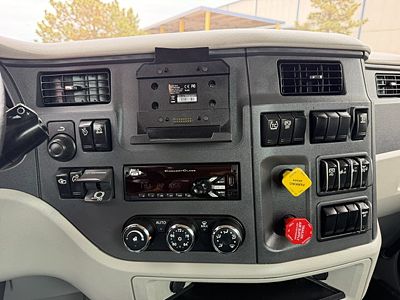 2020 Peterbilt 579