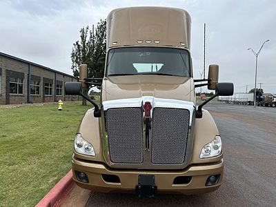 2022 Kenworth T680