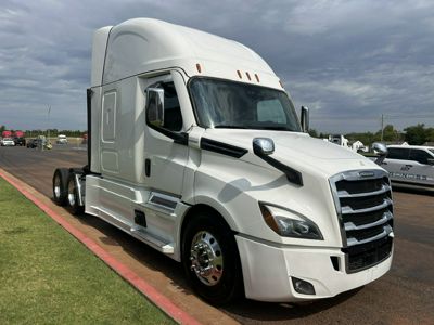 2022 Freightliner CASCADIA