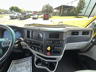 2023 Peterbilt 579