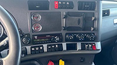 2020 Kenworth T880