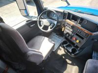 2022 International LT625