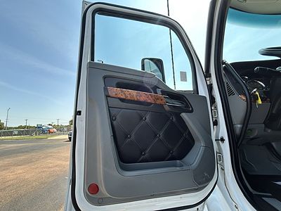 2020 Kenworth T680