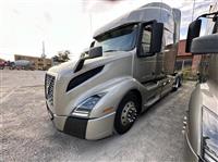 2021 Volvo VNL760