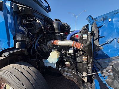 2023 Peterbilt 579