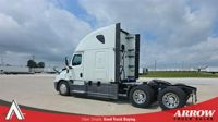 2020 Freightliner CA126
