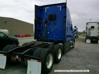 2022 Freightliner CA126