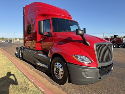 2020 International LT625