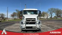 2023 Volvo VNR64T300
