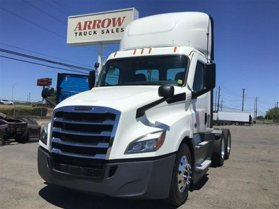 2022 Freightliner CA126