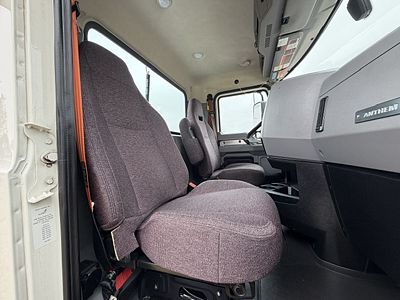 2022 Mack AN64T