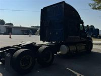 2020 Freightliner CA126