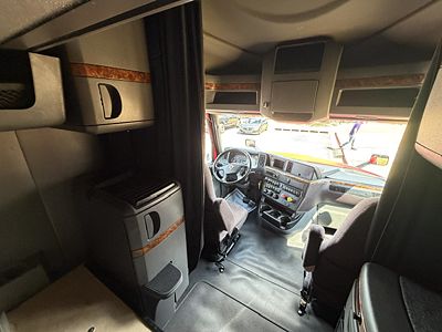 2022 International LT625