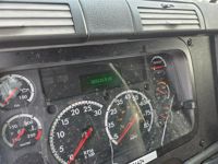 2016 Freightliner CASCADIA