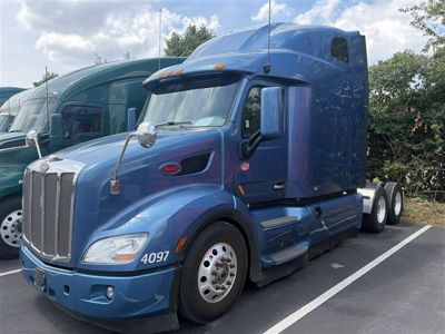 2022 Peterbilt 579