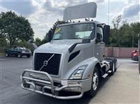 2019 Volvo VNR64T300