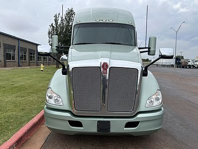 2021 Kenworth T680