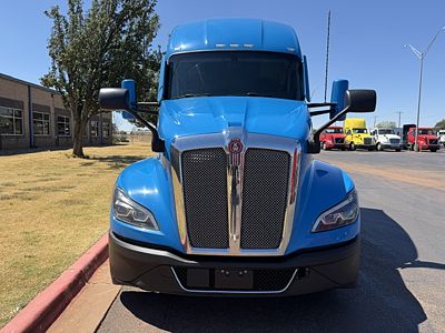 2023 Kenworth T680