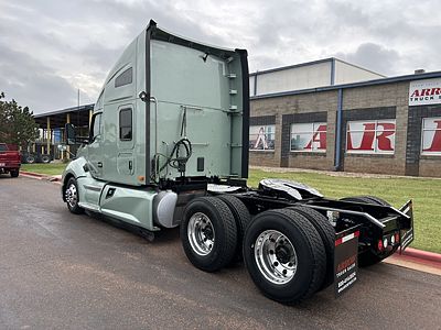 2021 Kenworth T680