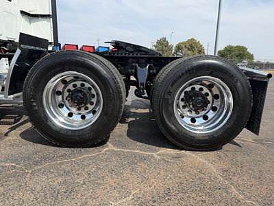 2022 International LT625