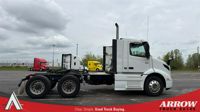 2023 Volvo VNR64T300