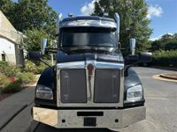 2022 Kenworth T880
