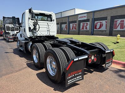 2022 International LT625